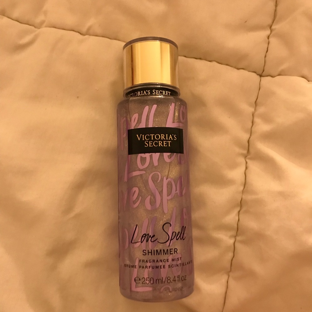 Set of 2 Victoria’s Secret Shimmer Mists